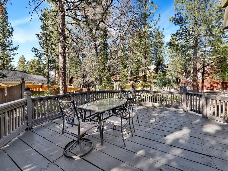 Bearfoot Lodge #2030 image