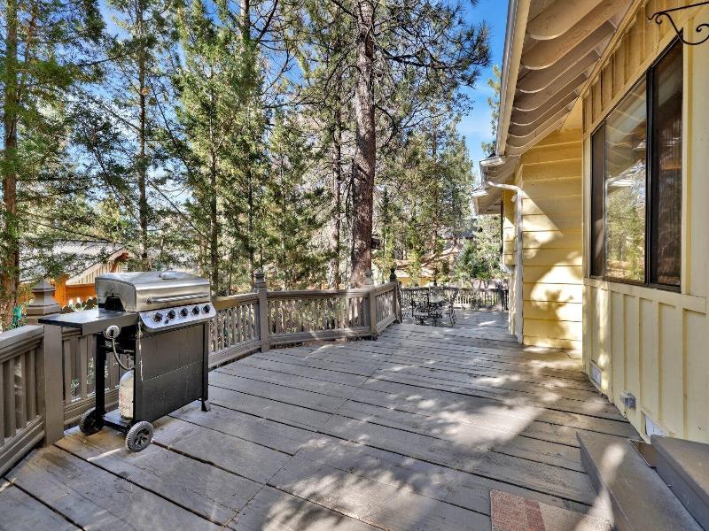Bearfoot Lodge #2030 image