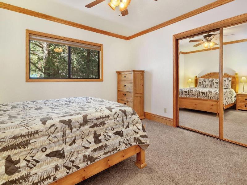Bearfoot Lodge #2030 image