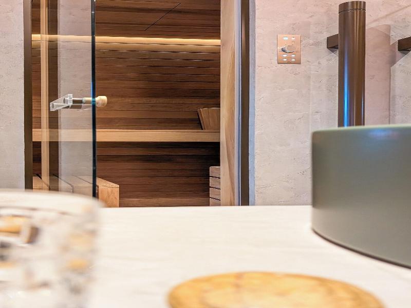 Mo.he Boutique Hotel image