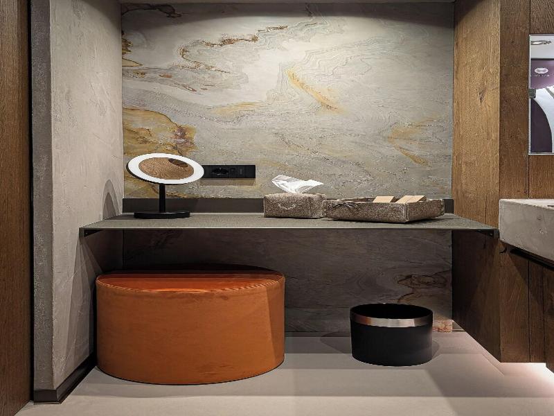 Mo.he Boutique Hotel image