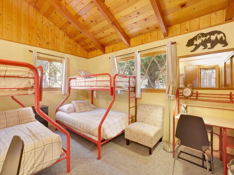 Sunny Bear Cabin #1970 image