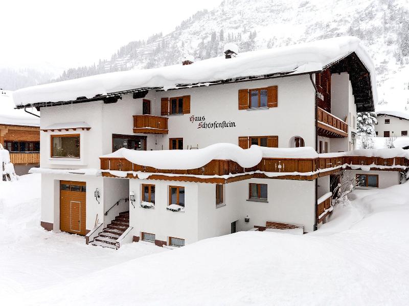 Haus Schrofenstein image