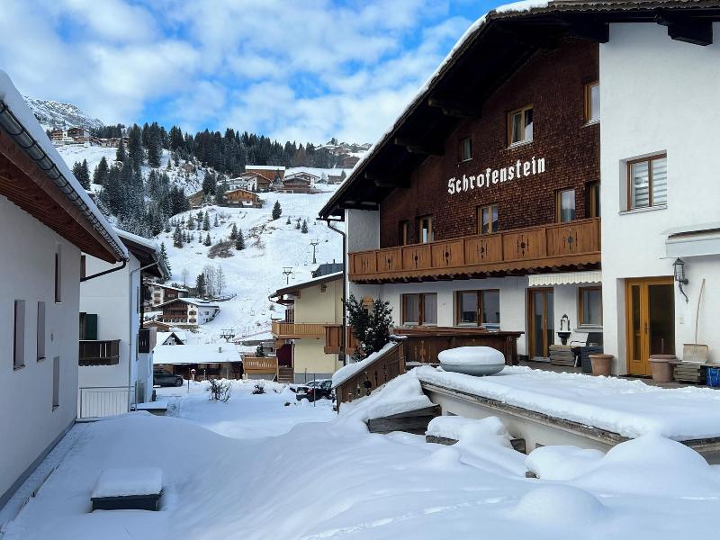 Haus Schrofenstein image