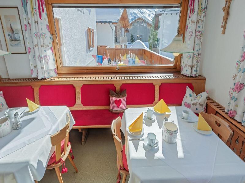 Haus Schrofenstein image