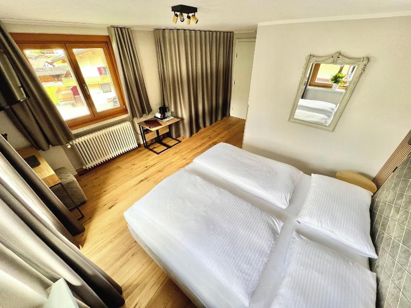 Haus Schrofenstein image