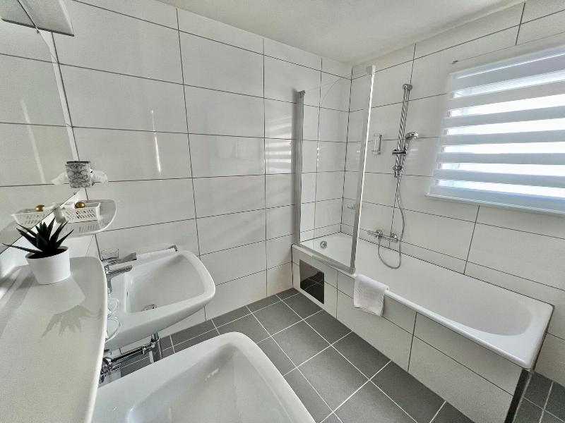Haus Schrofenstein image