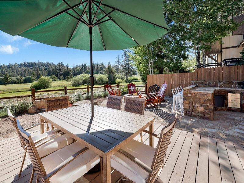 Big Bear Den #2152 image