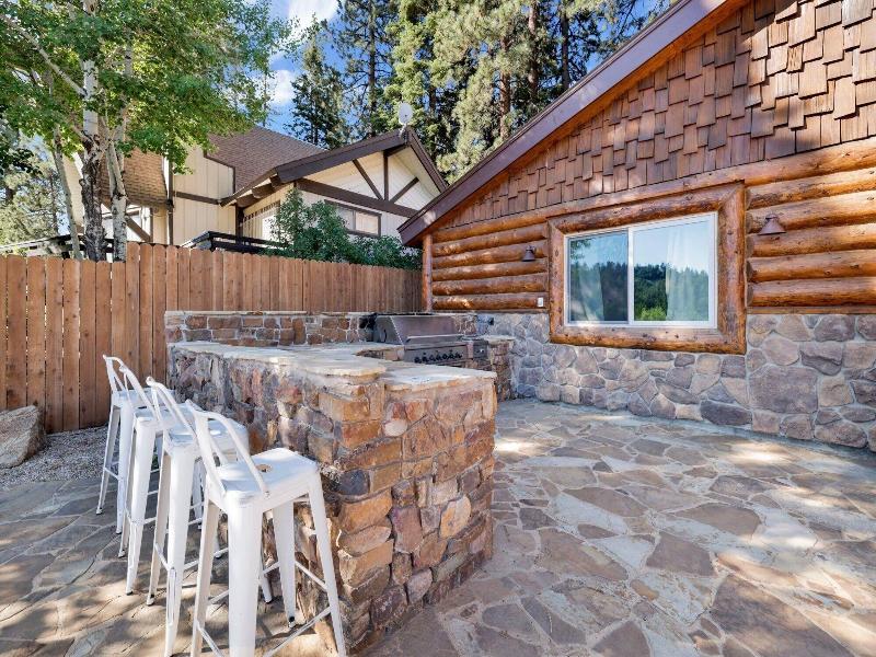 Big Bear Den #2152 image