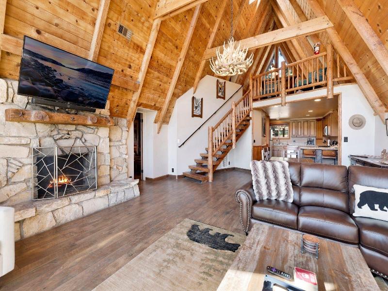 Big Bear Den #2152 image