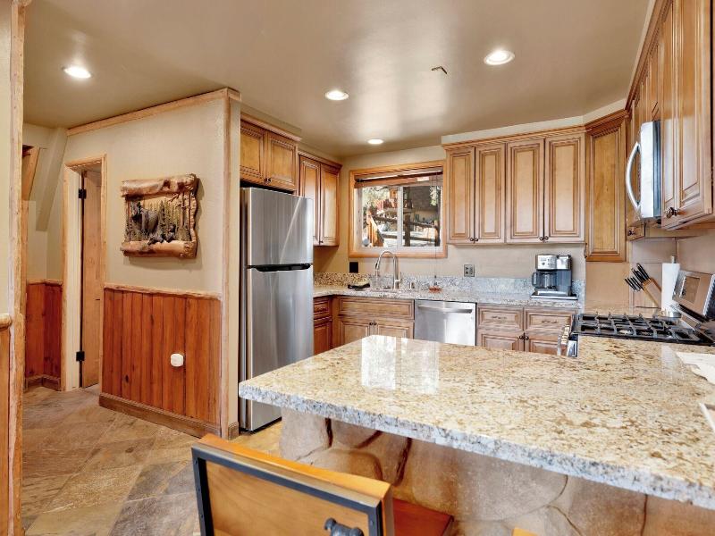 Big Bear Den #2152 image