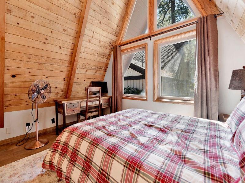 Big Bear Den #2152 image