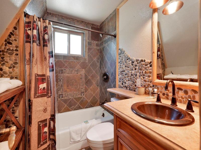 Big Bear Den #2152 image