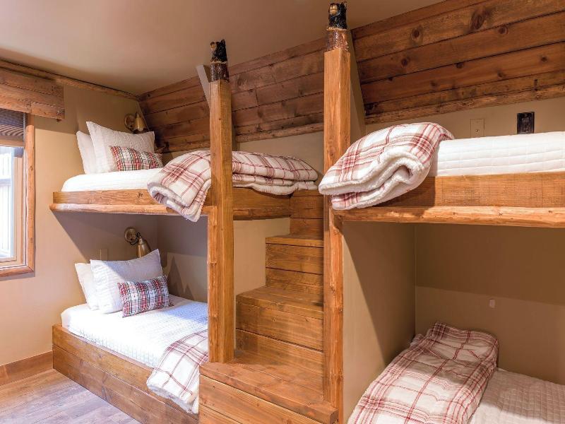 Big Bear Den #2152 image