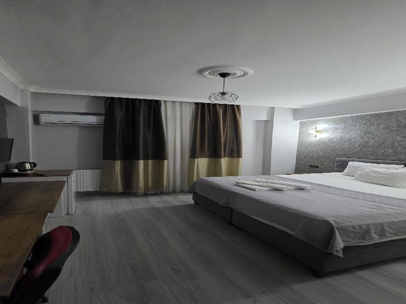 Aks Royal Otel — view