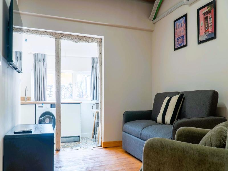 Apartamentos Carolina By Gaiarooms image