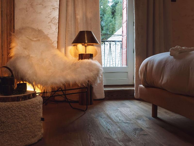 Grand Ht l'Ermitage Font-Romeu-Handwritten Collect image