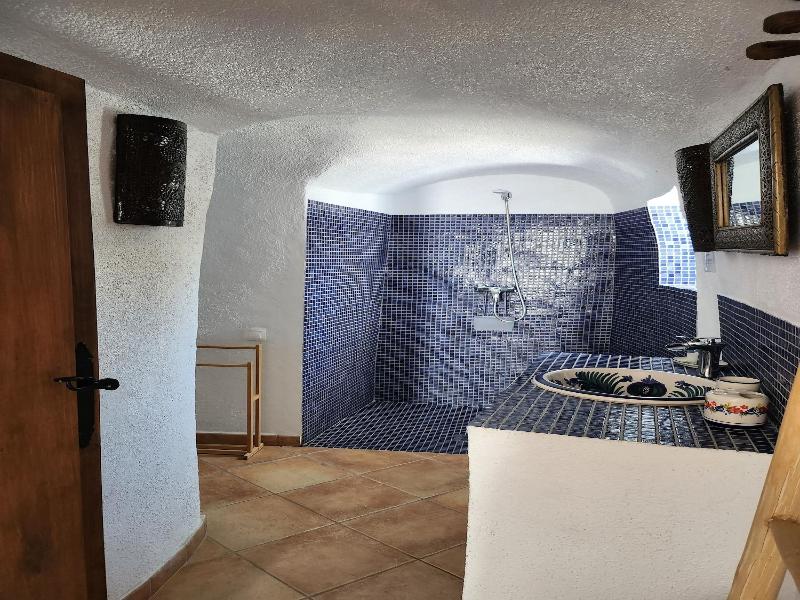 Cuevas Andalucia image