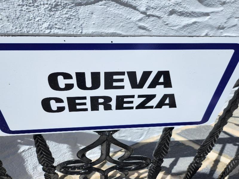 Cuevas Andalucia image