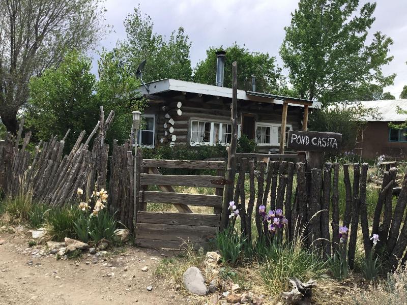 Taos Goji Farm & Eco-lodge Retreat