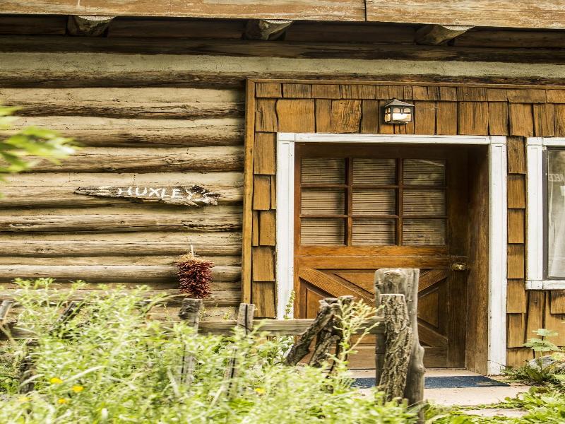 Taos Goji Farm & Eco-lodge Retreat