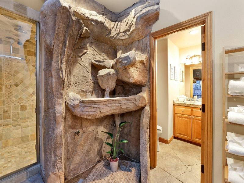 The Spa At Winterset #2282 image
