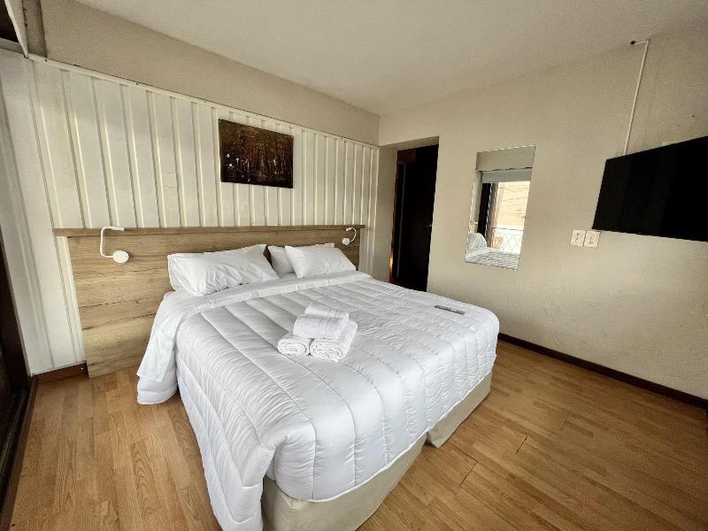 Rolando Beds Bariloche image