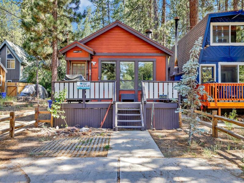 Bearadise Cottage #2275 image