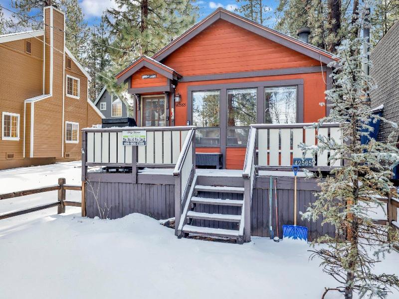 Bearadise Cottage #2275 image