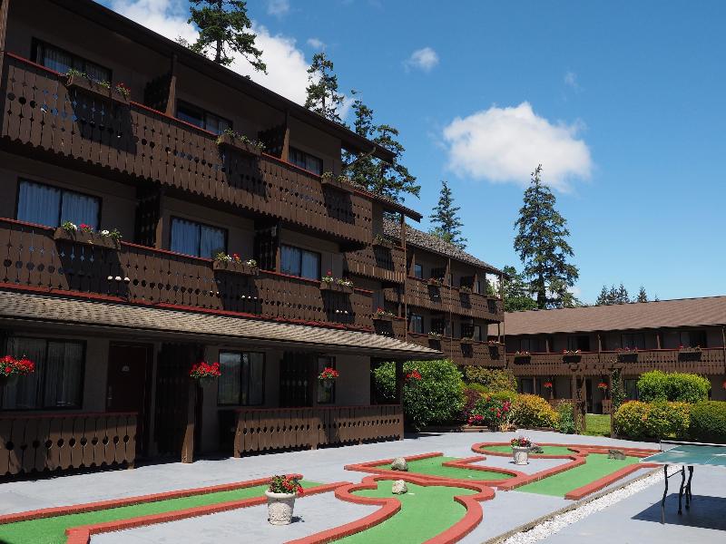 Ramada by Wyndham Campbell River image