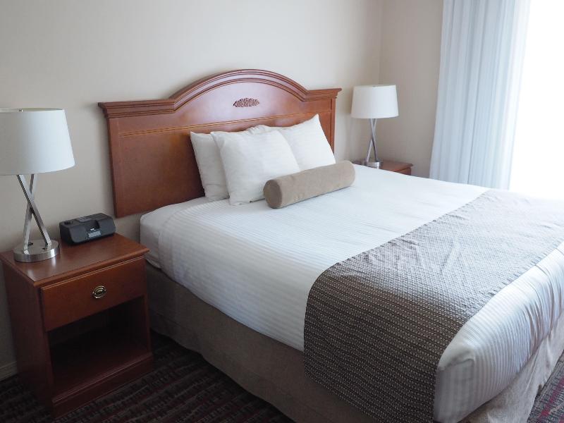 Ramada by Wyndham Campbell River image