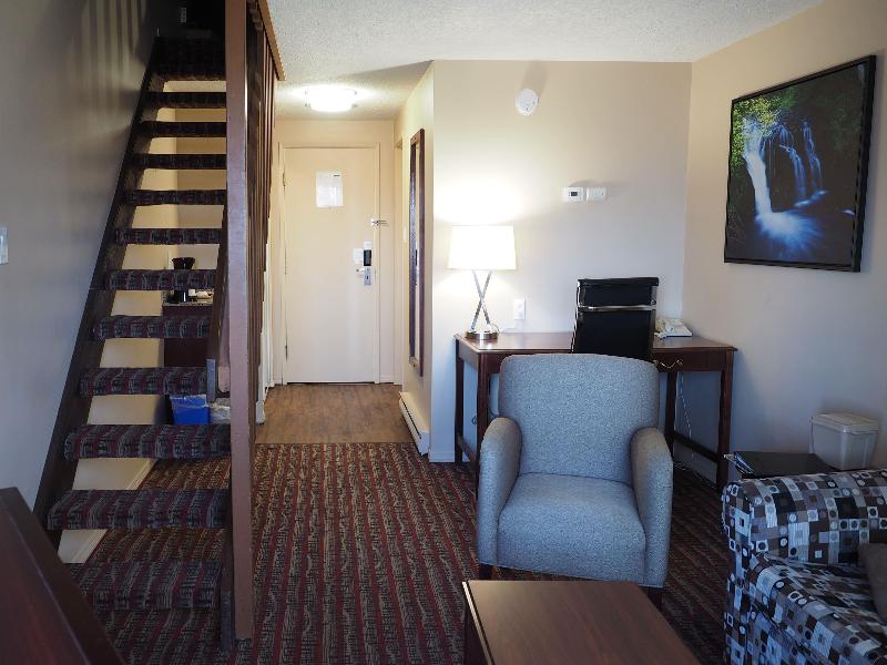 Ramada by Wyndham Campbell River image