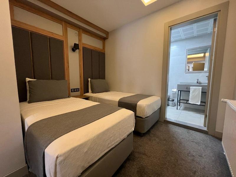 Karakoã‡ Hotel image