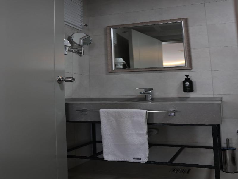 Karakoã‡ Hotel image