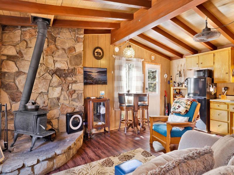 Ski View Chalet #2215 image