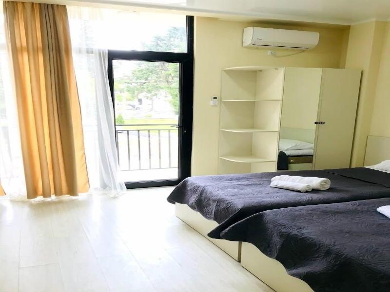Hotel Gurya image