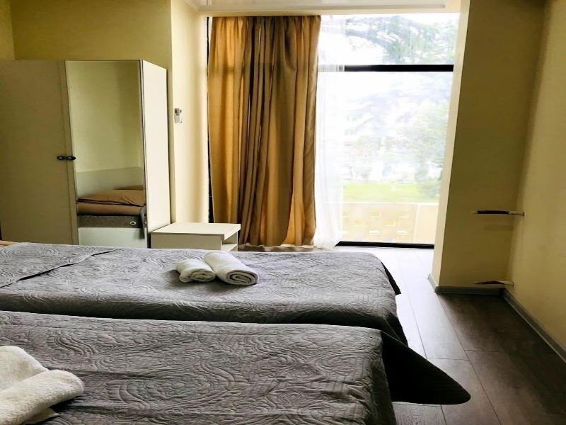 Hotel Gurya image