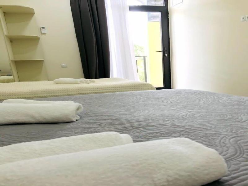 Hotel Gurya image