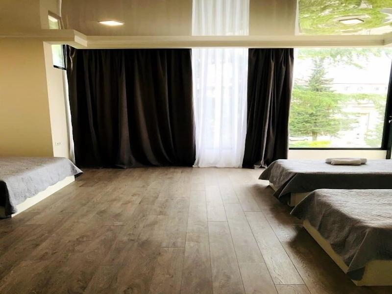 Hotel Gurya image