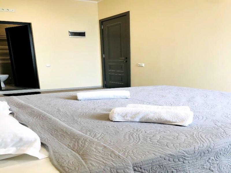 Hotel Gurya image