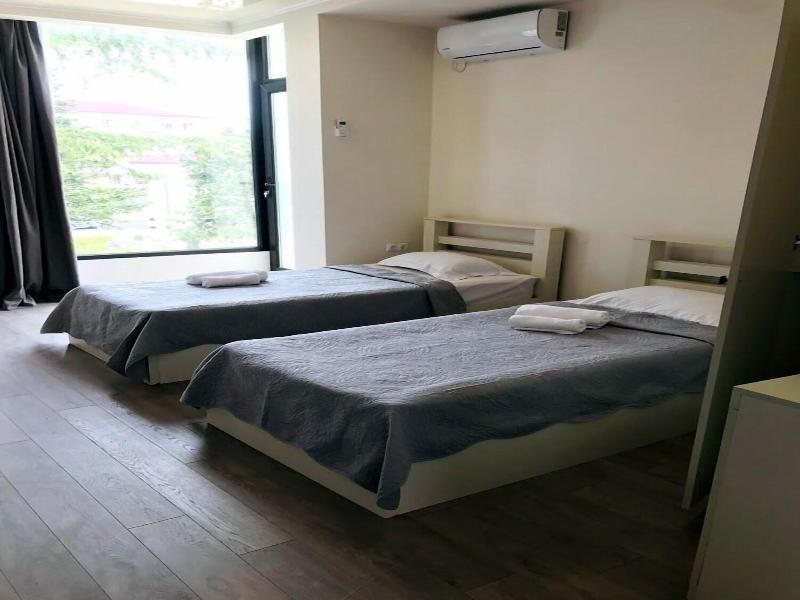 Hotel Gurya image