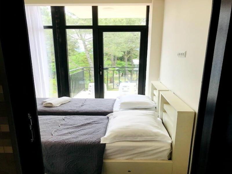 Hotel Gurya image