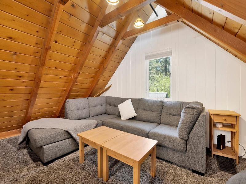 Twin Pines Lodge #2458 image