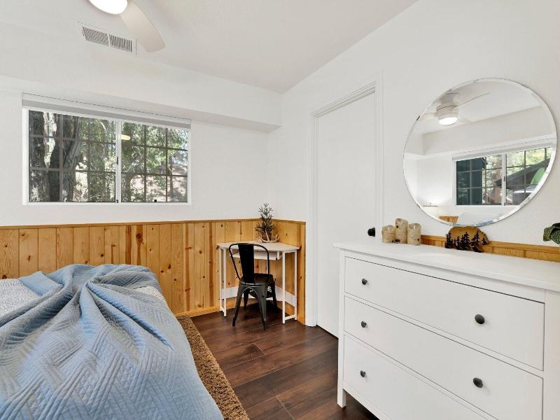 Twin Pines Lodge #2458 image