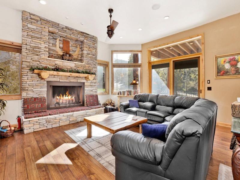 Wolf Creek Castle #2202 image
