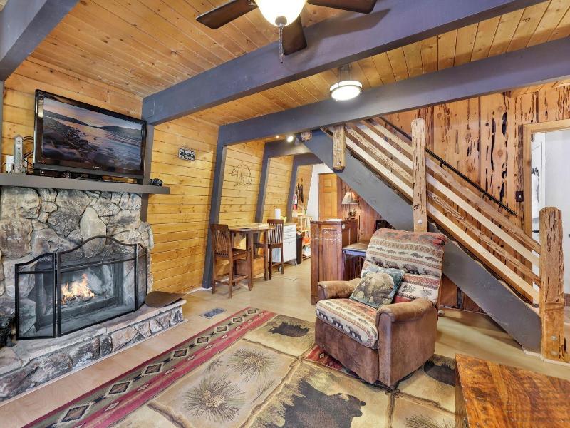 Wolf Cub Cabin#1946 image