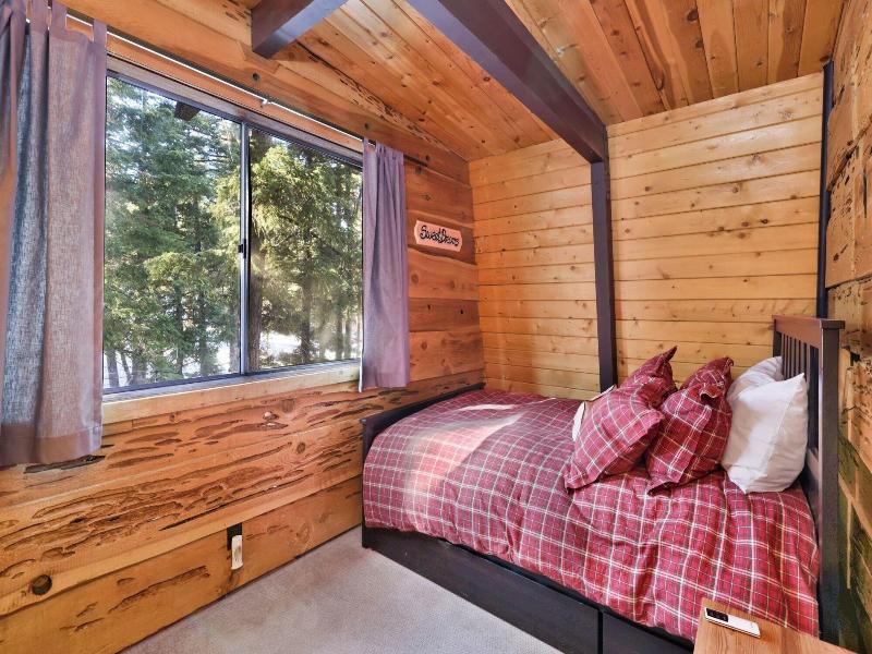 Wolf Cub Cabin#1946 image