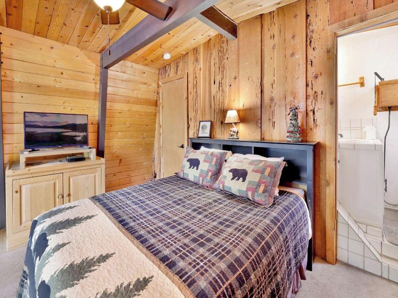 Wolf Cub Cabin#1946 image