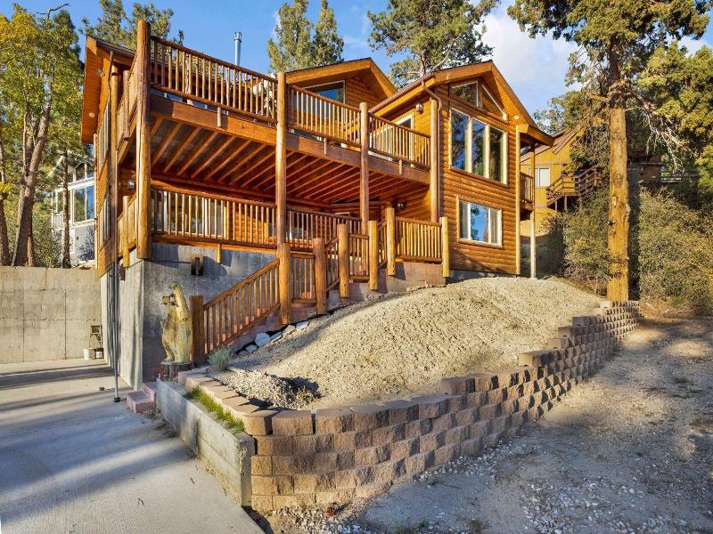 Silver Tip Chalet #2141 image