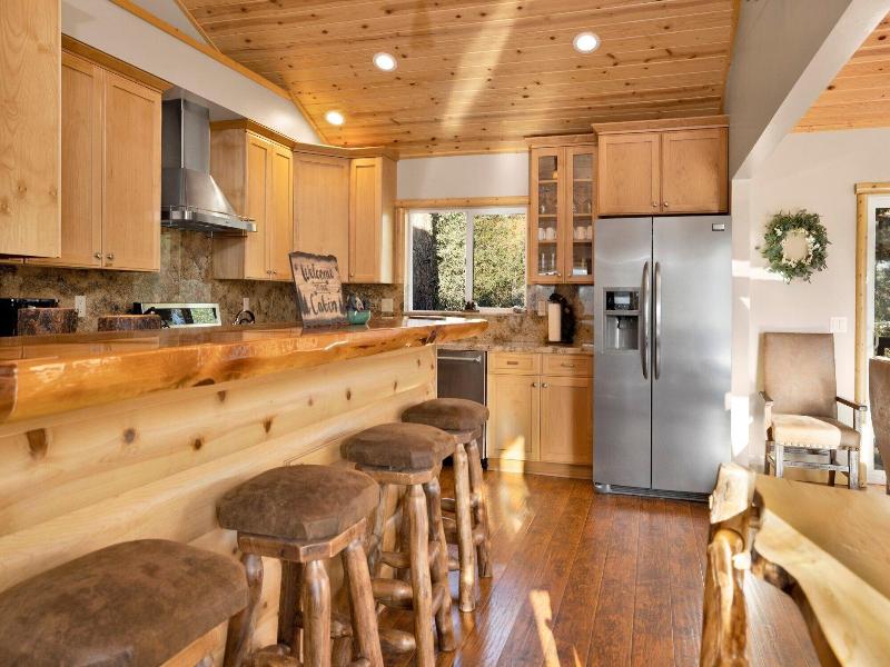 Silver Tip Chalet #2141 image